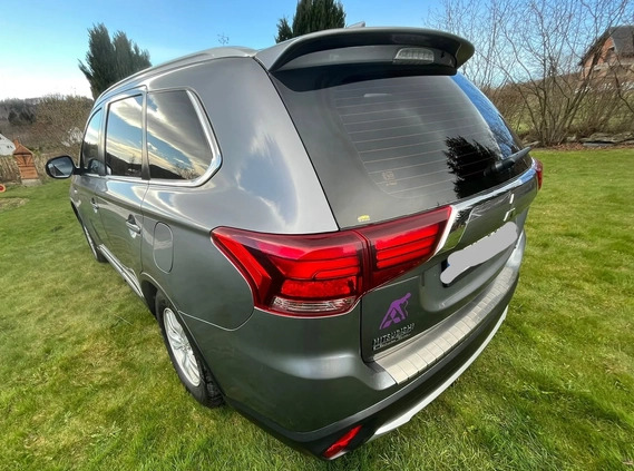 Mitsubishi Outlander cena 79900 przebieg: 86000, rok produkcji 2018 z Nowogard małe 79